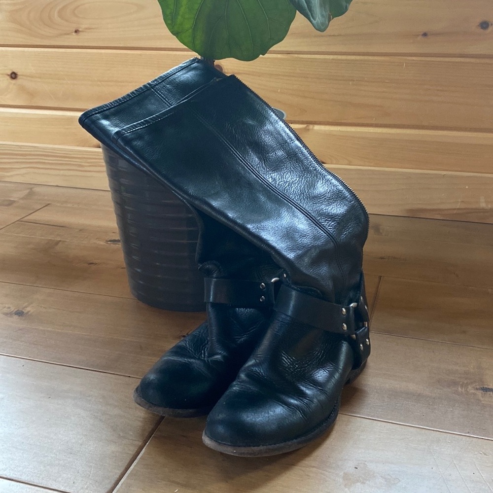 Frye 8.5 Harness Tall black riding boot